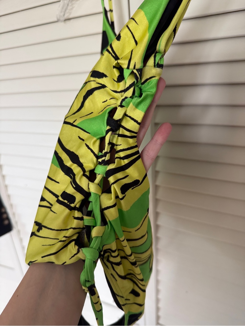 FARM Rio Banana Verde Swimsuit - Picture 6 of 11